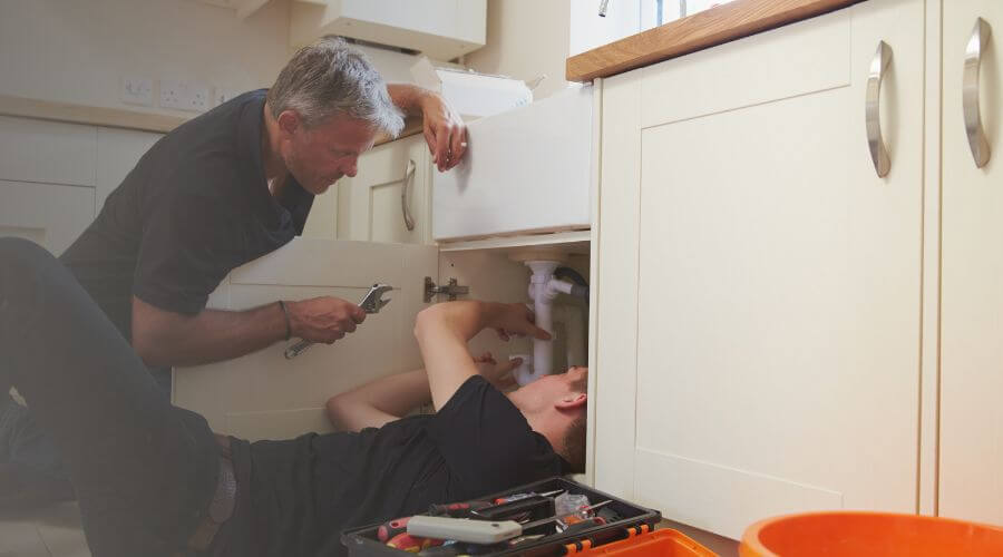 Expert burst pipe repair services in Saxon, WI